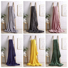 Load image into Gallery viewer, Cloud Honeycomb Throw