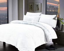 Load image into Gallery viewer, Diamante Teddy Duvet Cover Set