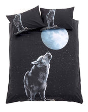 Load image into Gallery viewer, Moonlight Wolf Duvet Set