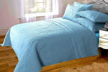 Load image into Gallery viewer, Sorrento Bedspread Set