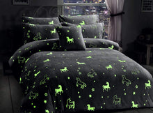 Load image into Gallery viewer, Unicorn Glow In The Dark Teddy Duvet Set