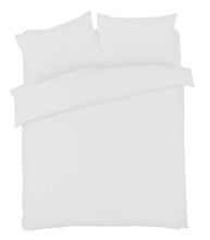 Load image into Gallery viewer, Basics Duvet Set
