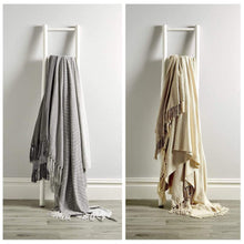 Load image into Gallery viewer, Check Pure Cotton Throw
