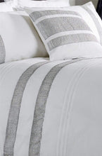 Load image into Gallery viewer, Diamante Glitz Duvet Set
