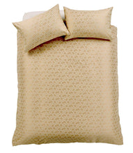 Load image into Gallery viewer, Hampton Duvet Set
