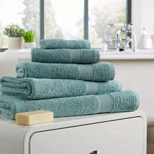 Load image into Gallery viewer, Home Collection 500GSM Towel
