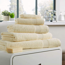 Load image into Gallery viewer, Home Collection 500GSM Towel
