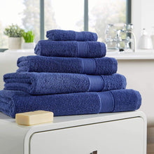 Load image into Gallery viewer, Home Collection 500GSM Towel
