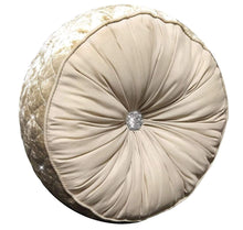 Load image into Gallery viewer, Kylie Luxury Duvet Set
