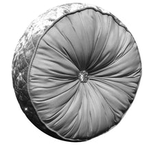 Load image into Gallery viewer, Kylie Luxury Duvet Set
