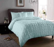 Load image into Gallery viewer, Seville Duvet Cover Set
